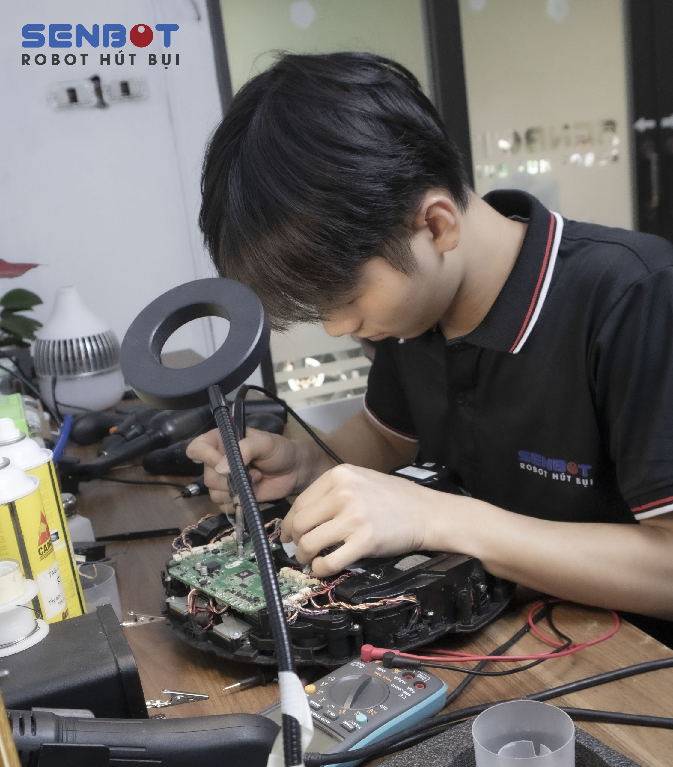 Cửa hàng sửa chữa robot hút bụi Senbot 