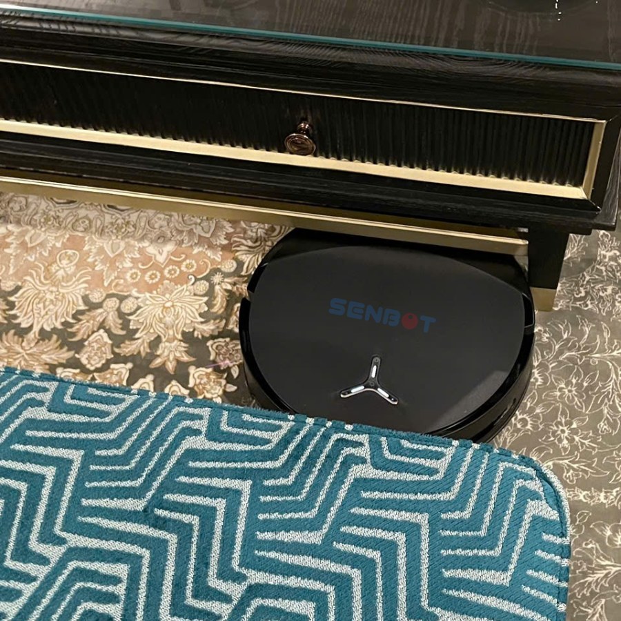 Ecovacs T90 Pro Omni lau sàn gỗ trong test thực tế tại Senbot